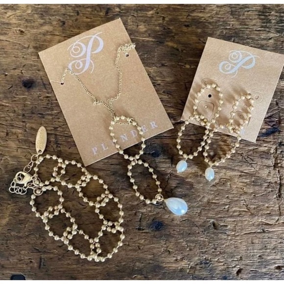 Plunder Design Jewelry - Plunder Posse June Style Box